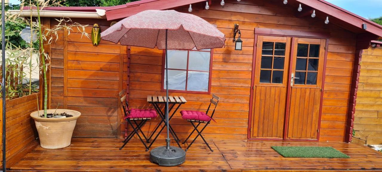 Le Chalet Des Dany Saint-Mamert-du-Gard Ngoại thất bức ảnh